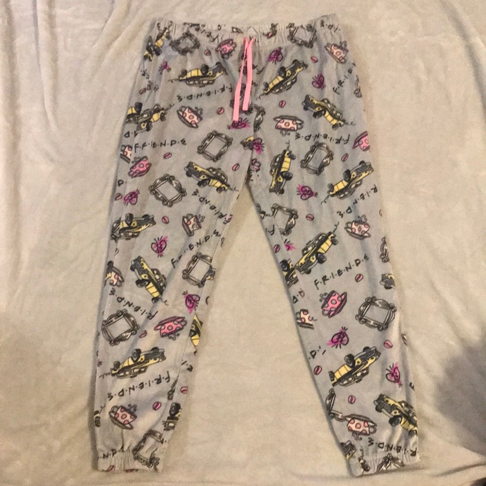 Friends Pajama Pants Size Medium